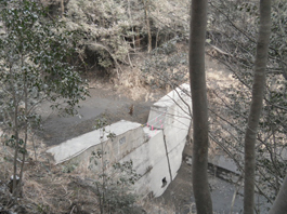 写真：霧島連山新燃岳 土石流発生通報システム